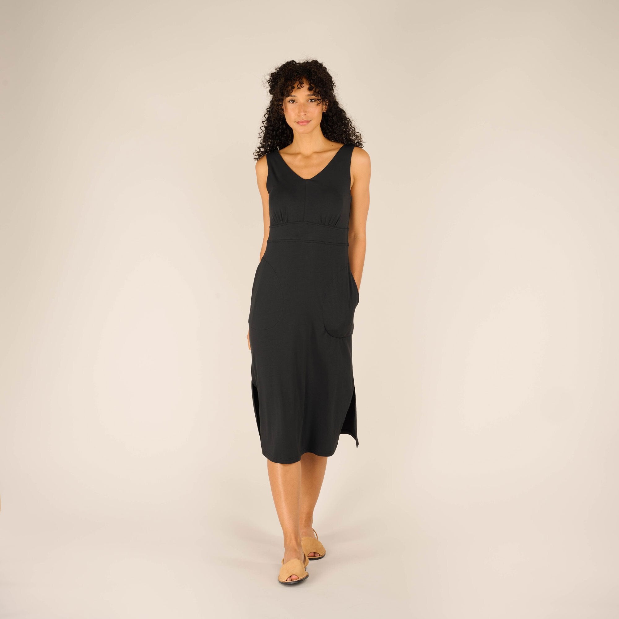 Neha Midi Dress - Black