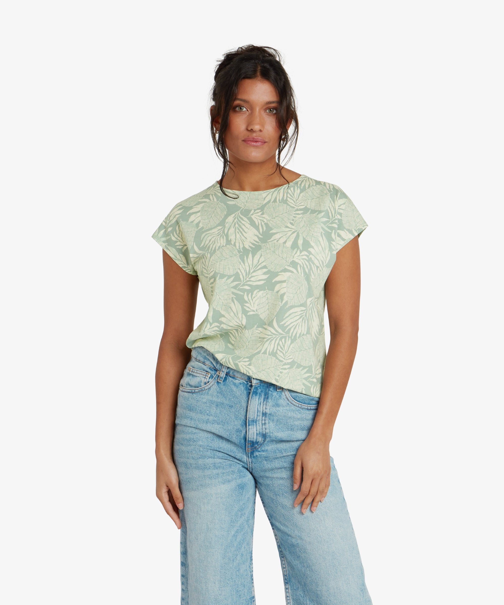 Neha T-Shirt - Celery Bhodi Leaf