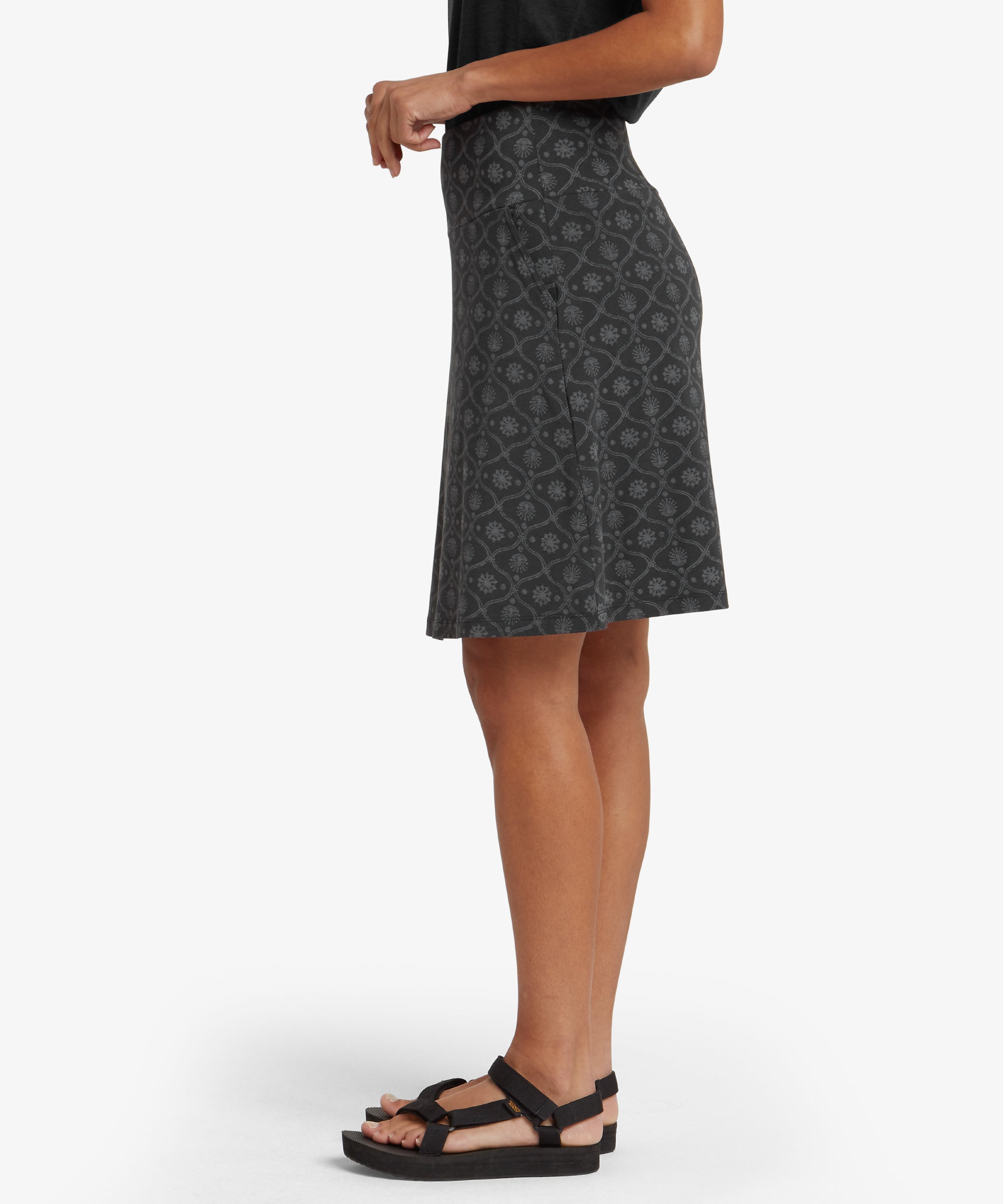 Padma Pull On Skirt - Black Sublime