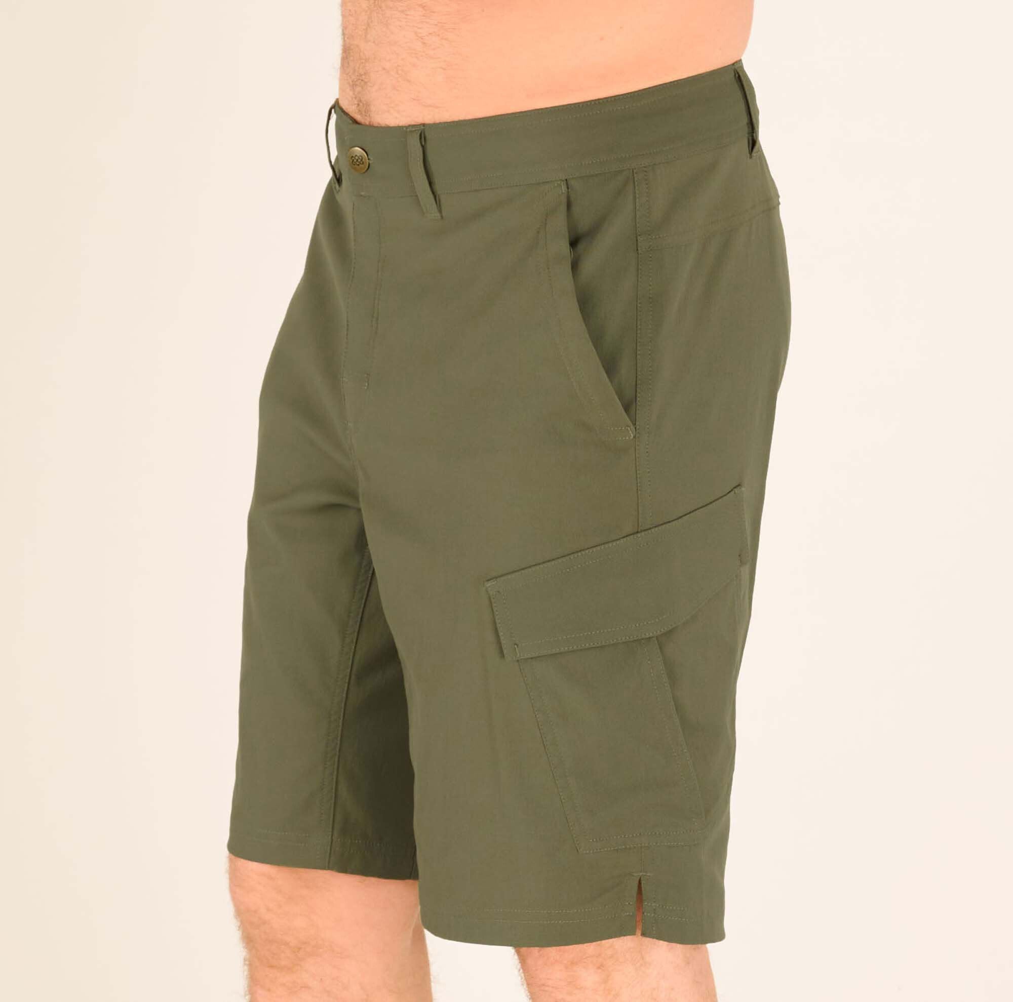 Bara Cargo Shorts - Evergreen