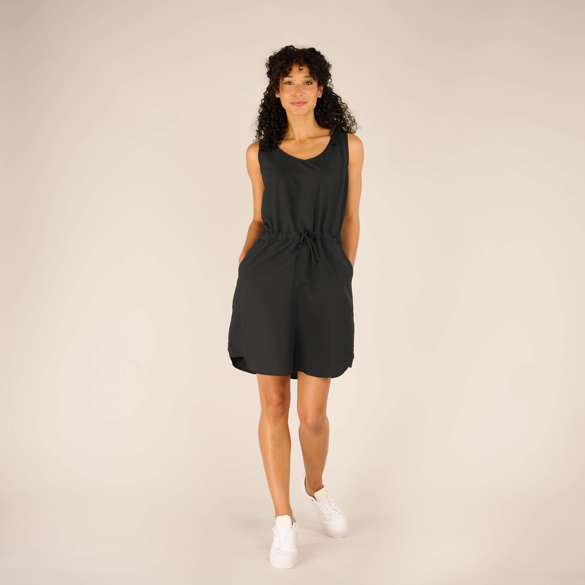 Sajilo Dress - Black